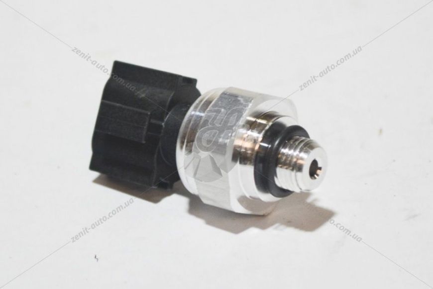 Датчик давления кондиционера Accent (11-), Cerato (07-09) Корея '977211G000